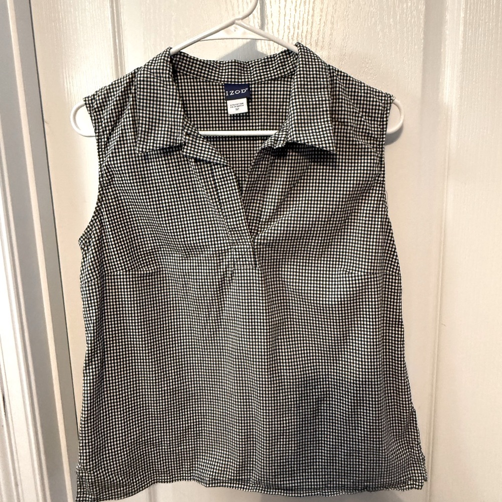 Izod Size 12 black & White check blouse.